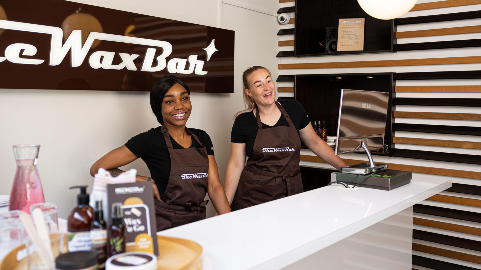 Specialist in waxen The Wax Bar